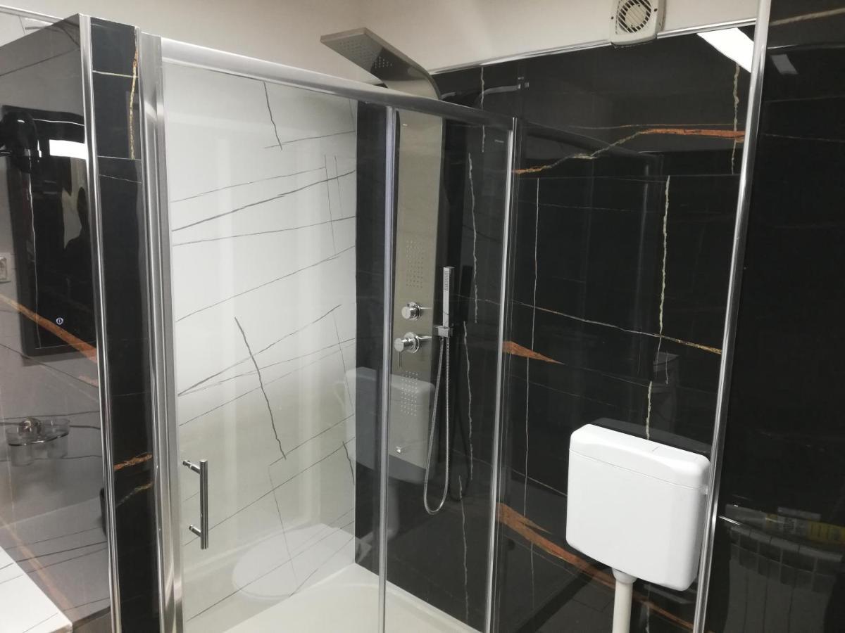 Apartments Katja โปเรช ภายนอก รูปภาพ