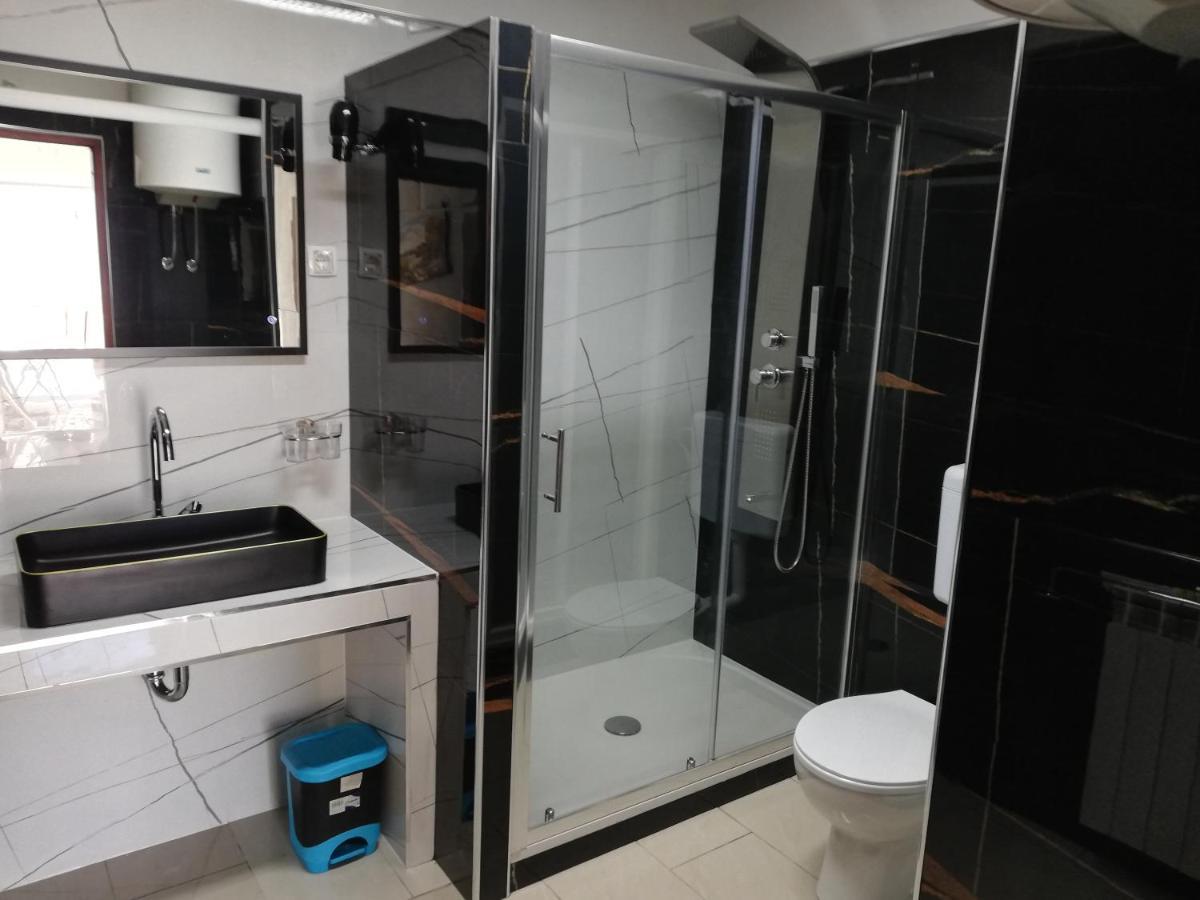 Apartments Katja โปเรช ภายนอก รูปภาพ