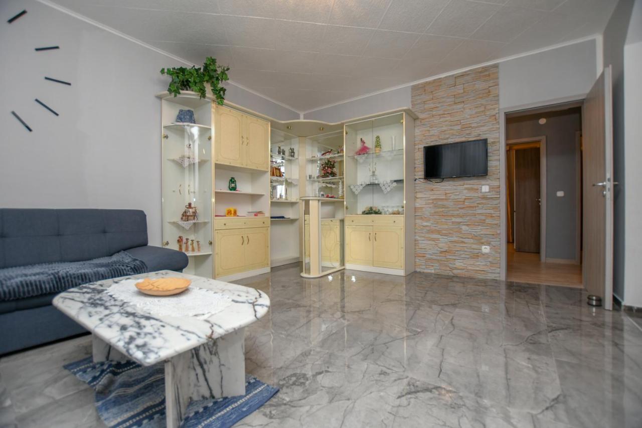 Apartments Katja โปเรช ภายนอก รูปภาพ