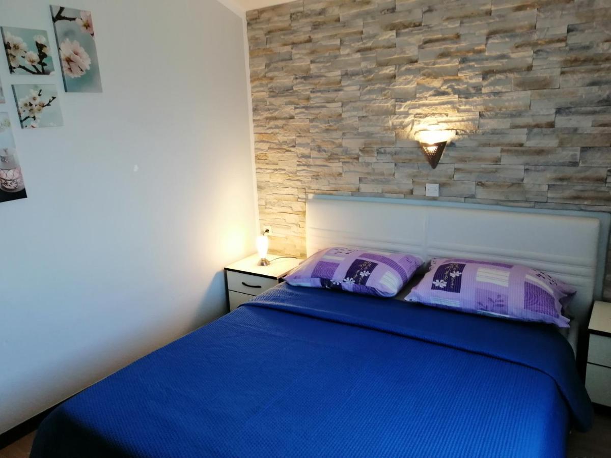 Apartments Katja โปเรช ภายนอก รูปภาพ